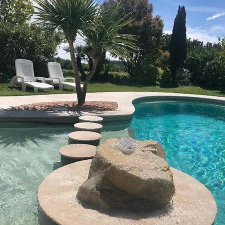 Hotel Logis De 3*