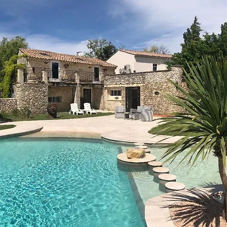 Hotel Logis De 3*