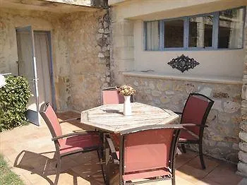Hotel De 3*