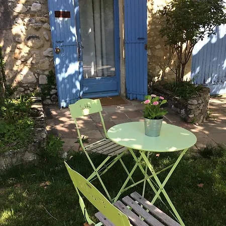 Hotel Logis De 3*