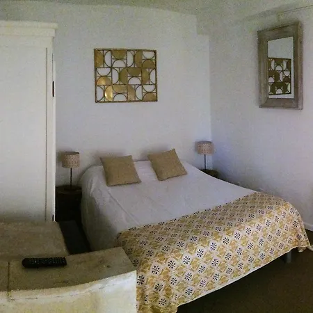 Hotel De Valaurie