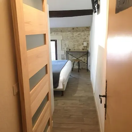 Hotel De Valaurie