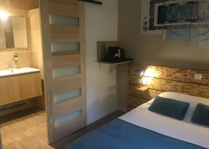 Hotel De 3*