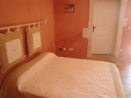 Hotel De Valaurie